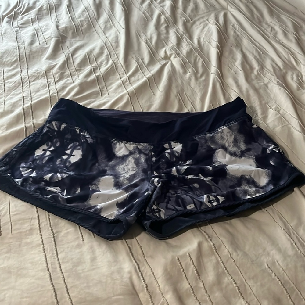 Size 10 Lululemon running shorts